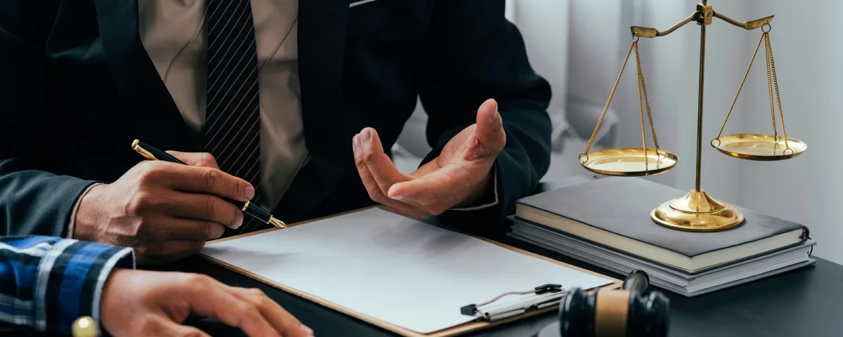 What To Expect When Navigating the Legal Process With a DWI Lawyer